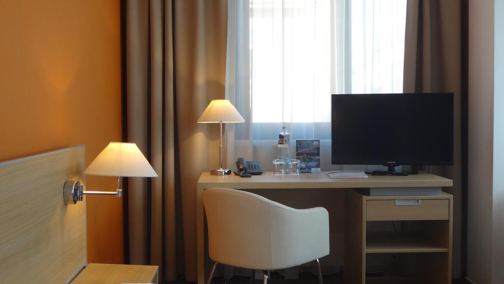 Hotel Ehrlich براغ المظهر الخارجي الصورة