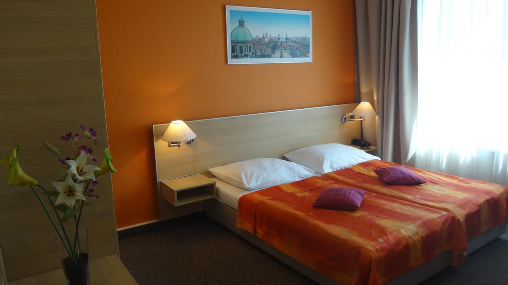 Hotel Ehrlich براغ المظهر الخارجي الصورة