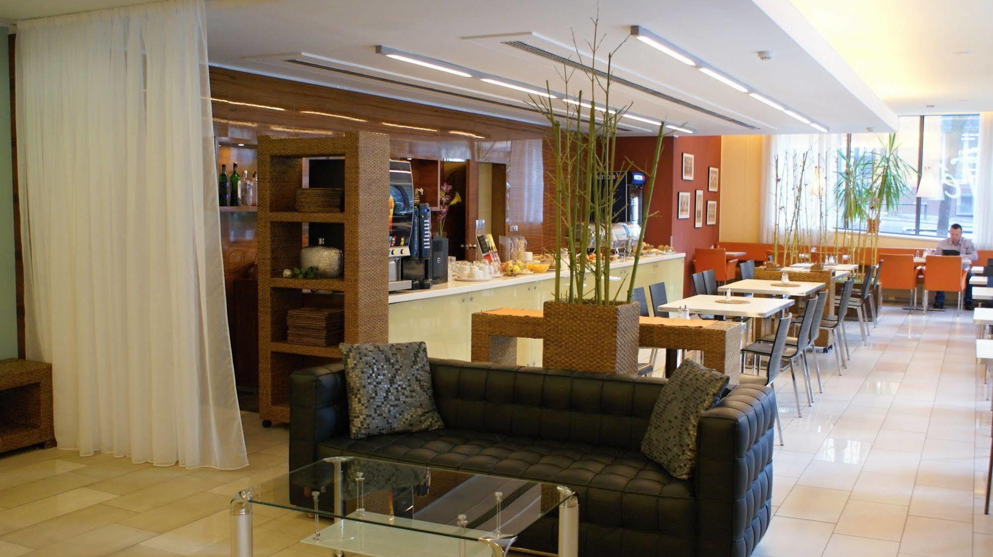 Hotel Ehrlich براغ المظهر الخارجي الصورة